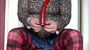 Shy Crossdresser Deepthroats Dildo In Homemade Scene