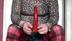 Shy Crossdresser Deepthroats Dildo In Homemade Scene