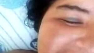 Aku Terkejut Liat MILF Montok Pamer Toge Gede dan Memek di Video Call