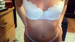 oh wow, sexy college girl strips and teases on cam!