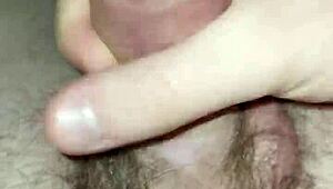 Young Twink Jerking Off Cumshot!