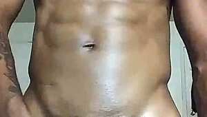 Chatting shit while stroking my big black cock 😏