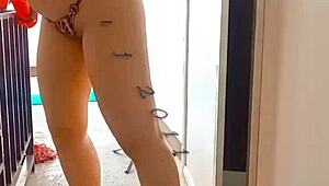 Singlemommy Have A Nice Booty For Shaved Assfucking Outdoors