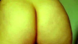 Mexican Latina Twerks Naked With Big Ass. Perreo Desnuda Action.