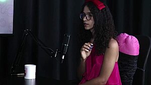 Dominatrix trans Brasil brutal pakai kain merah transparan