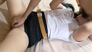 Studentin lutscht Schwanz in 69-Position geilster Blowjob