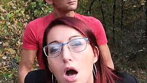 Am fost prinsă atingându-mă și l-am lăsat să-mi bată pizda afară