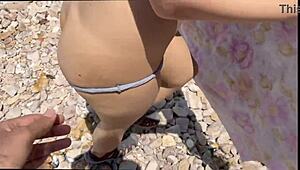 Намерих случайен тип на плажа да ме чука 😈