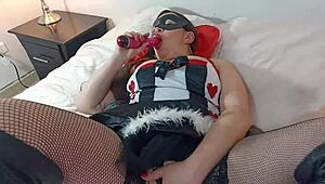 Halloween Special: Queen of Hearts Masturbates Dreaming of Cheshire Cat