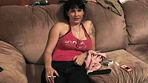 hot brunette babe sucking cock and getting cumshot in close up scandal