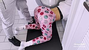 i got my step mom carrylight milf filled with cum stuck in the washer.