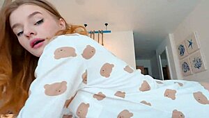 Полусестра помешана са странцем из клуба, тврдо и грубо јебана