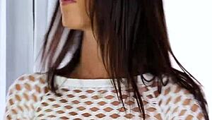 hey masseuse in glasses, wanna ride me hard today?