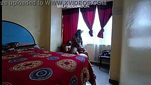 Mi Vecino De 19 Años Me Ayuda A Hacer Porno E Incluso Me Limpia La Orina Con La Lengua