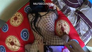 Mi Vecino De 19 Años Me Ayuda A Hacer Porno E Incluso Me Limpia La Orina Con La Lengua