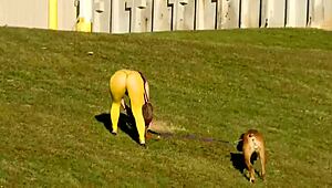 Aunt Sammi’s yoga pants drive taboo fantasies wild