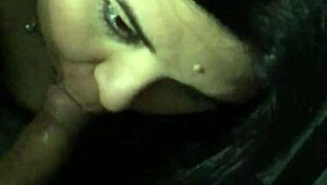 Моята мадам, ъъ, дава страхотен минет, нали?