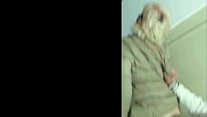 chica argentina me pide que la folle junto al ascensor en medellín colombia