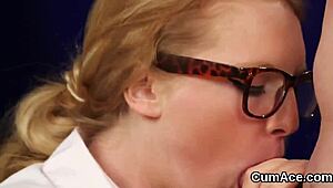 This wild idol takes a huge cum load on her face and loves it! 😜