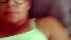 Anal Training My Ass With A New Plug!