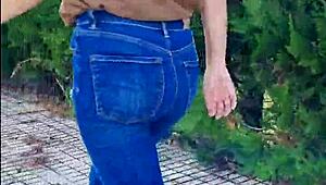 Sexiest Braless Walk Ever Caught on Public Street! Braless Amateurs Shock