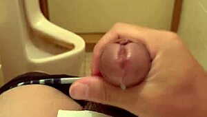 Wow, Can You Believe This Solo Gay Action in Full Heat?!