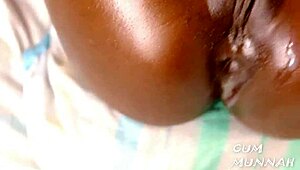 Morning Anal Quicky in POV with Girlfriend. Loads of Cum Spill Out