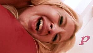 Dolů pro BBC - Leya Falcon, jeho BBC mě roztáhl široce jako manželku