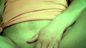 what’s hotter than a cheating milf slut finger fucking herself solo