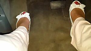 Intimate Webcam Session with Amateur Fetish Play