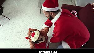 Tiny guardian angel Reese Robbins falls from the sky