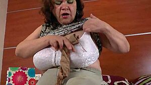 I’m so turned on in my new Latina BBW pantyhose