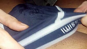 I give a deepthroat blowjob to this fantastic Lankan black cock, tasting every bit.