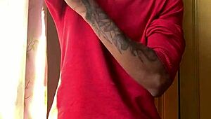 pica preta gozada na punheta com oberon dotado