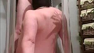 Mistress dominates her slave 😈