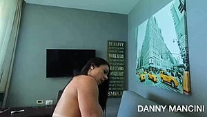 Giving ass and pussy in seaside hotel, so hot! 🔥