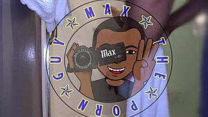 majs2e11 karma squeezes and grinds her big juicy ass on my dick until i blow my load