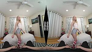 Lily Larimar counts down for an intense poundtown session.