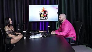 paulo avelar feels the beauty in this brazilian model group flashing