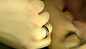 i'm layin down lickin balls