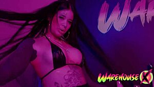 Inked babe passionately masturbates and fingers her tight pussy in bathtub