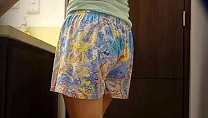 Camara Espia Captures Real Argentine Universitaria Milet Pissing Outdoor