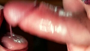 Red lipstick fetish shines in slow motion cum close-up action