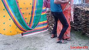 Mature Indian bhabi outdoor sex on webcam