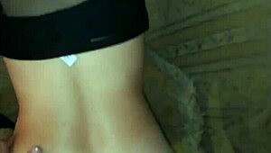 Nooo, puedo creerlo, en serio... this teen amateur is just too sexy blowing me!