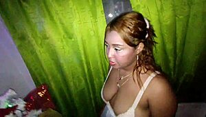 want to fuck my wife for christmas? leave a comment 😏