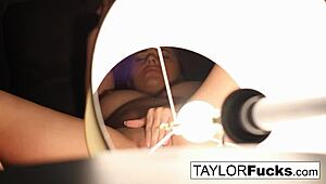 taylor vixen masturbates nude in hotel room