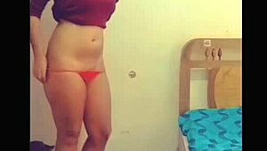 Hey, did Santa Claus bring this Venezuelan ass for me to fuck this Christmas?