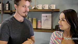 Lesbian With Guy Cravings: Payton Preslee's Secret.