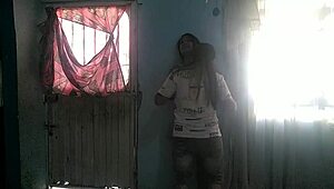 una chupada especial para tu vecina favorita latina